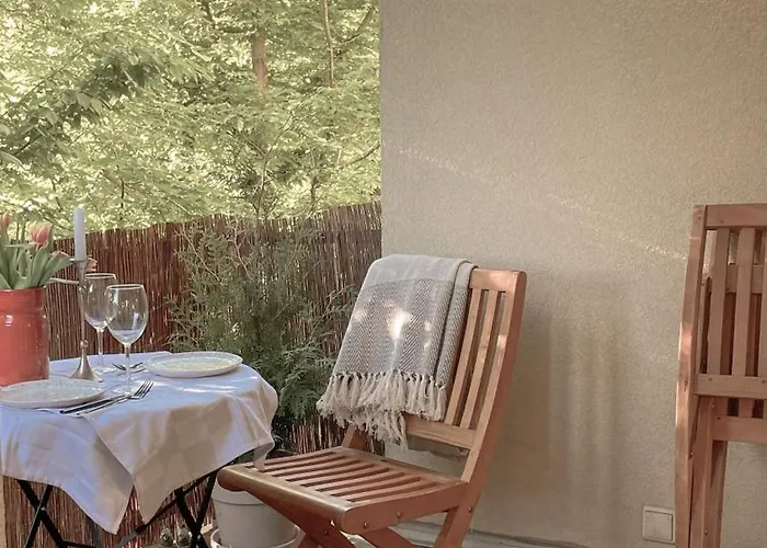 Luxurioese, 3 - Schlafzimmer Mit Tiefgarage & Balkon Hochheim am Main